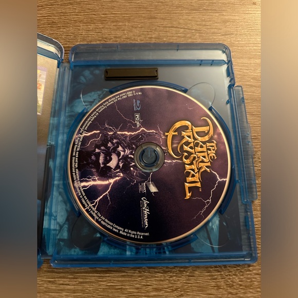 📀 3/$15 or 4/$20 📀 The Dark Crystal Bluray - Picture 3 of 3